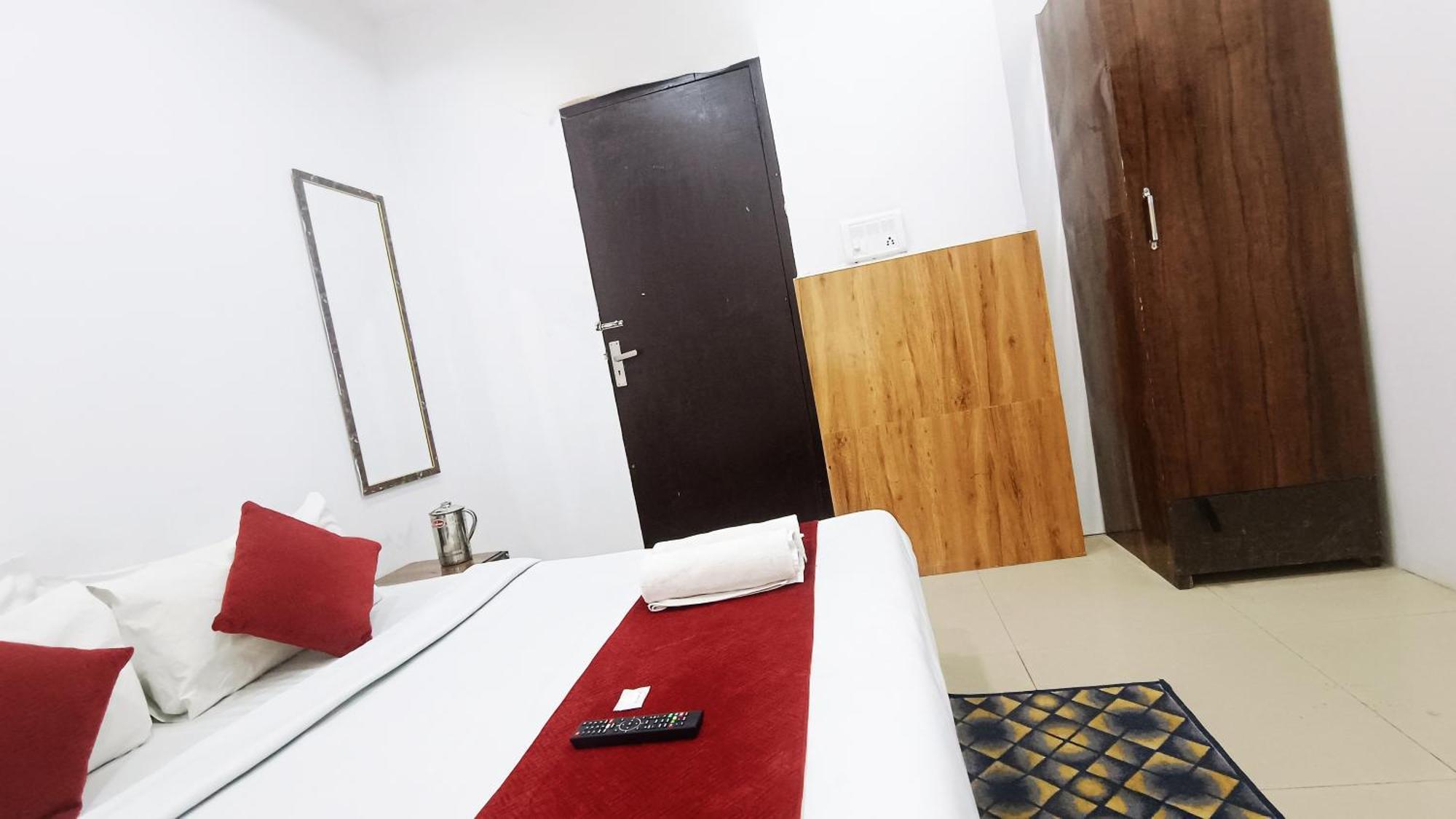 Hotel Maharaja Inn - Lajpat Nagar I نيودلهي المظهر الخارجي الصورة