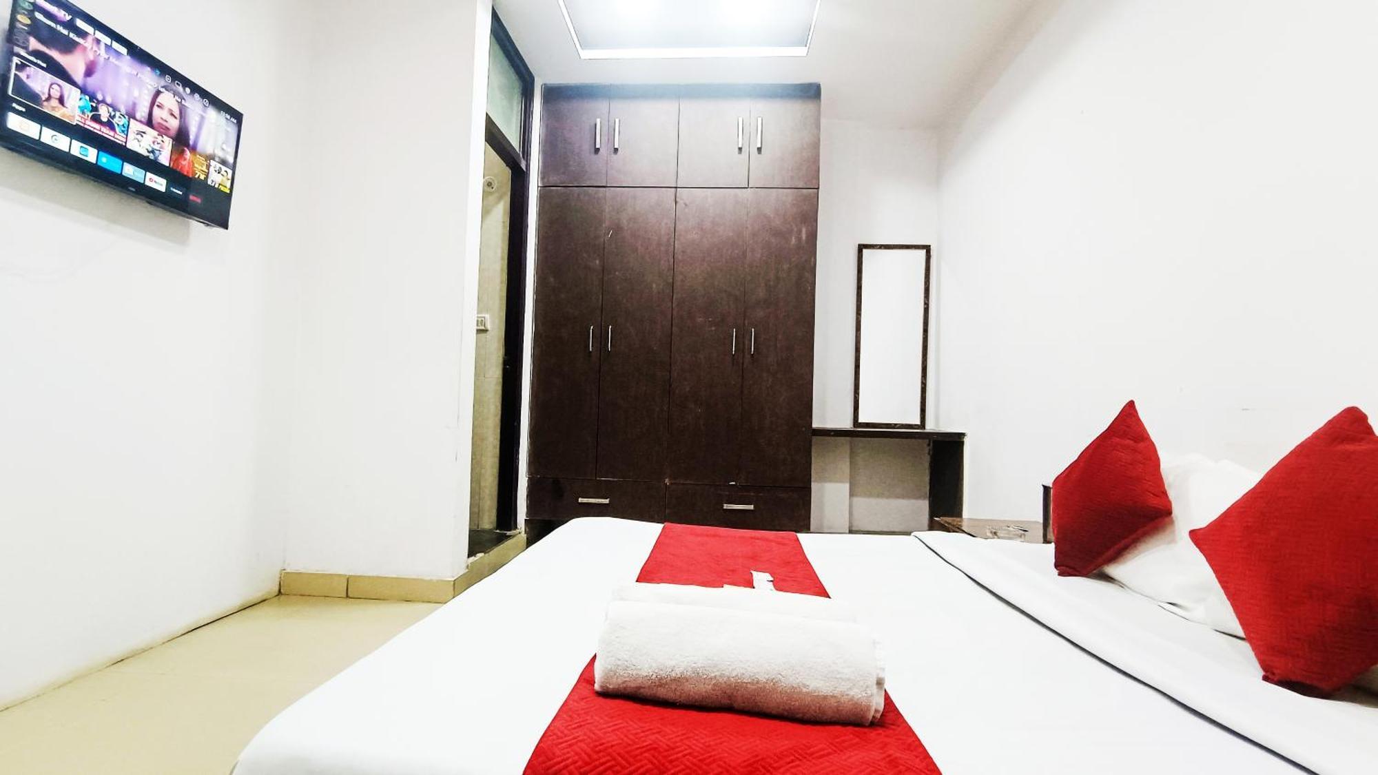 Hotel Maharaja Inn - Lajpat Nagar I نيودلهي المظهر الخارجي الصورة