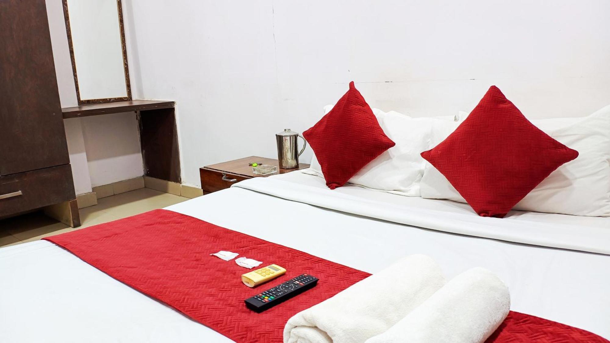 Hotel Maharaja Inn - Lajpat Nagar I نيودلهي المظهر الخارجي الصورة